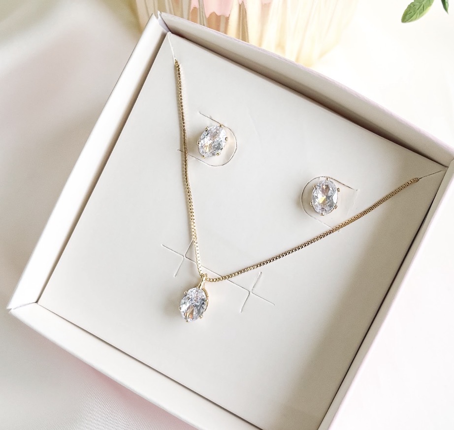 CONJUNTO PONTO DE LUZ OVAL B. OURO
