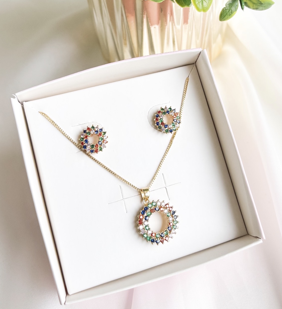 CONJUNTO CIRCULO VAZADO 2 FILEIRAS COLORS CRAVJ  B. OURO