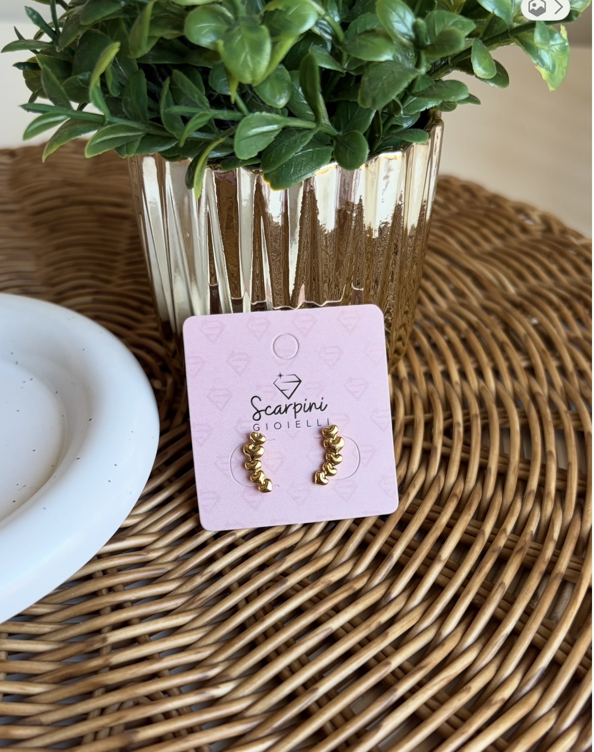 BRINCO EAR CUFF CORAÇÕES DELICADO B. OURO