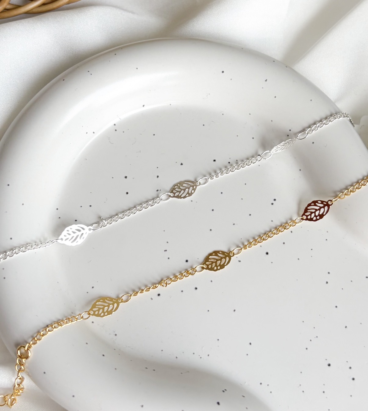 PULSEIRA ELOS E FOLHAS B. PRATA