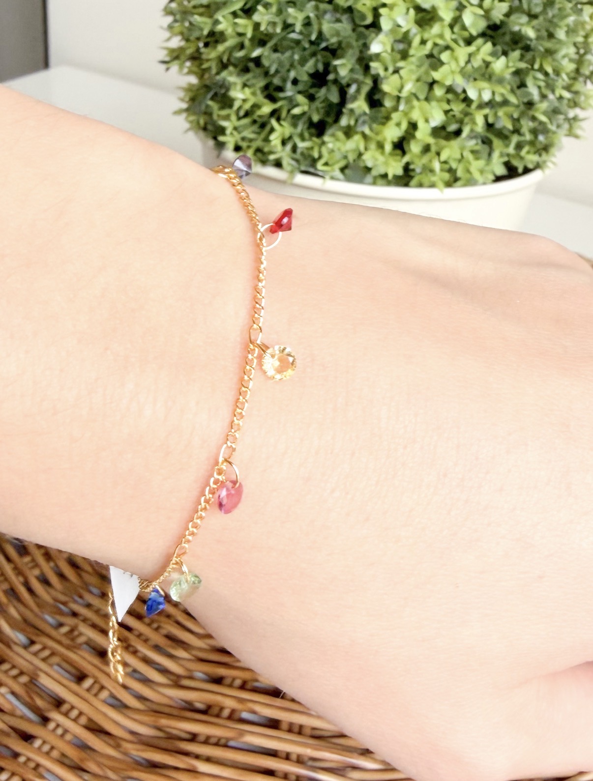 PULSEIRA ELOS ZIRCONIAS COLORS PENDURICALHO B. OURO