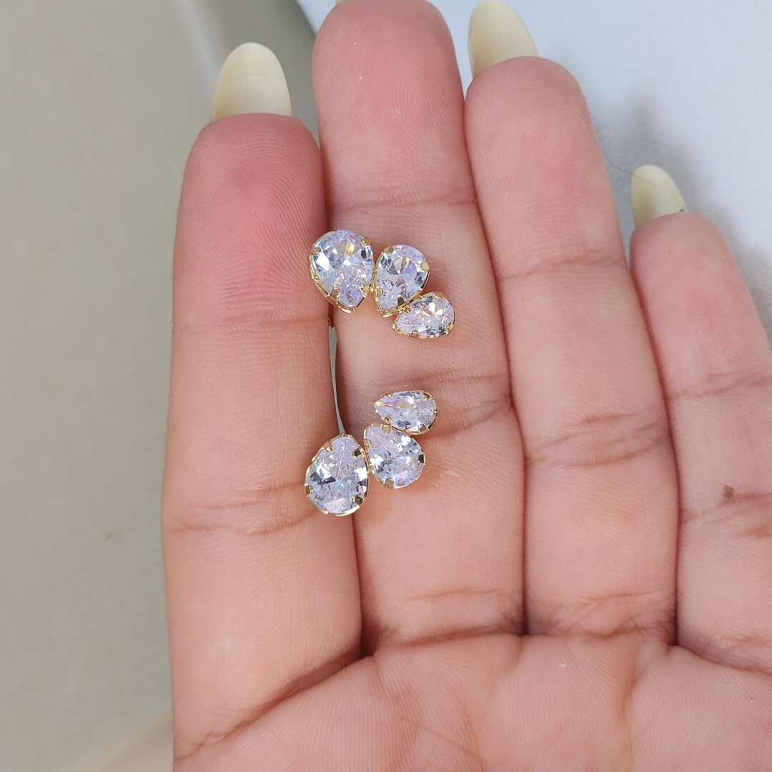 Brinco Earcuff Gota Zircônia