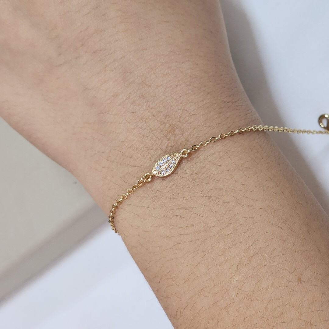 Pulseira Pingente Folha Zircônia
