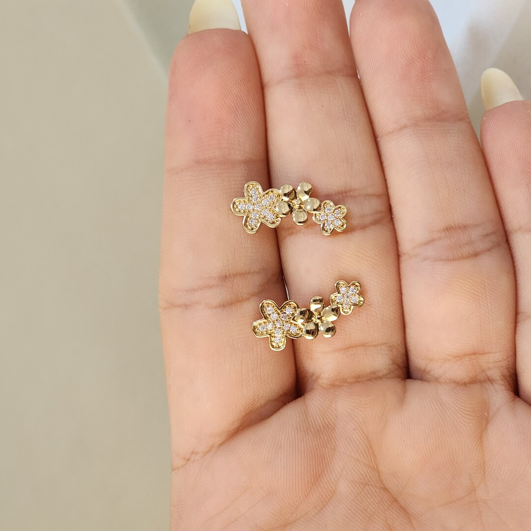 Brinco Delicado Flores