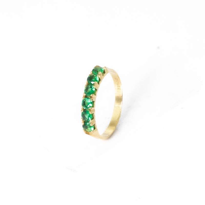 ANEL APARADOR CRAVEJADO ESMERALDA OURO 18K