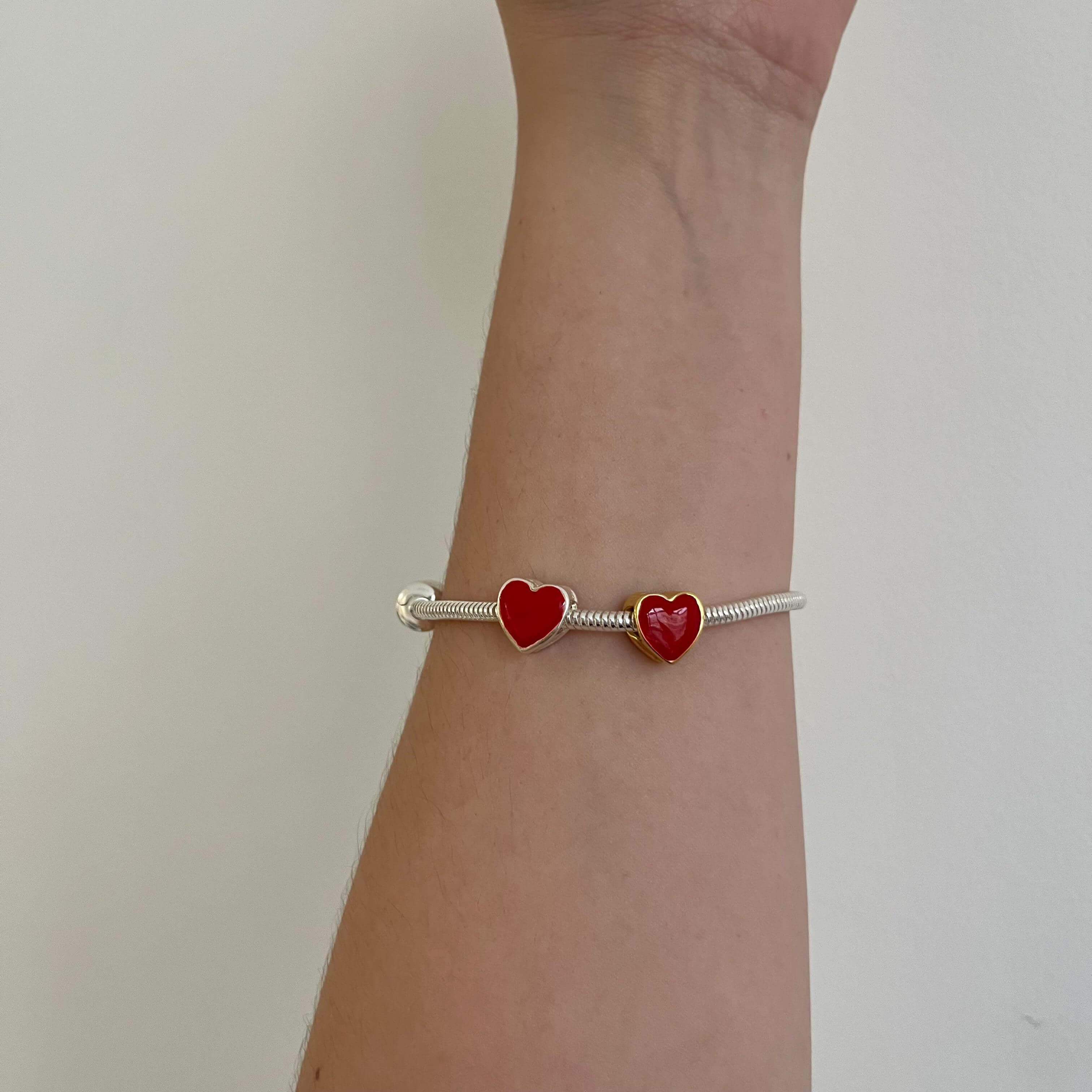 Separador Coração Vermelho Ouro