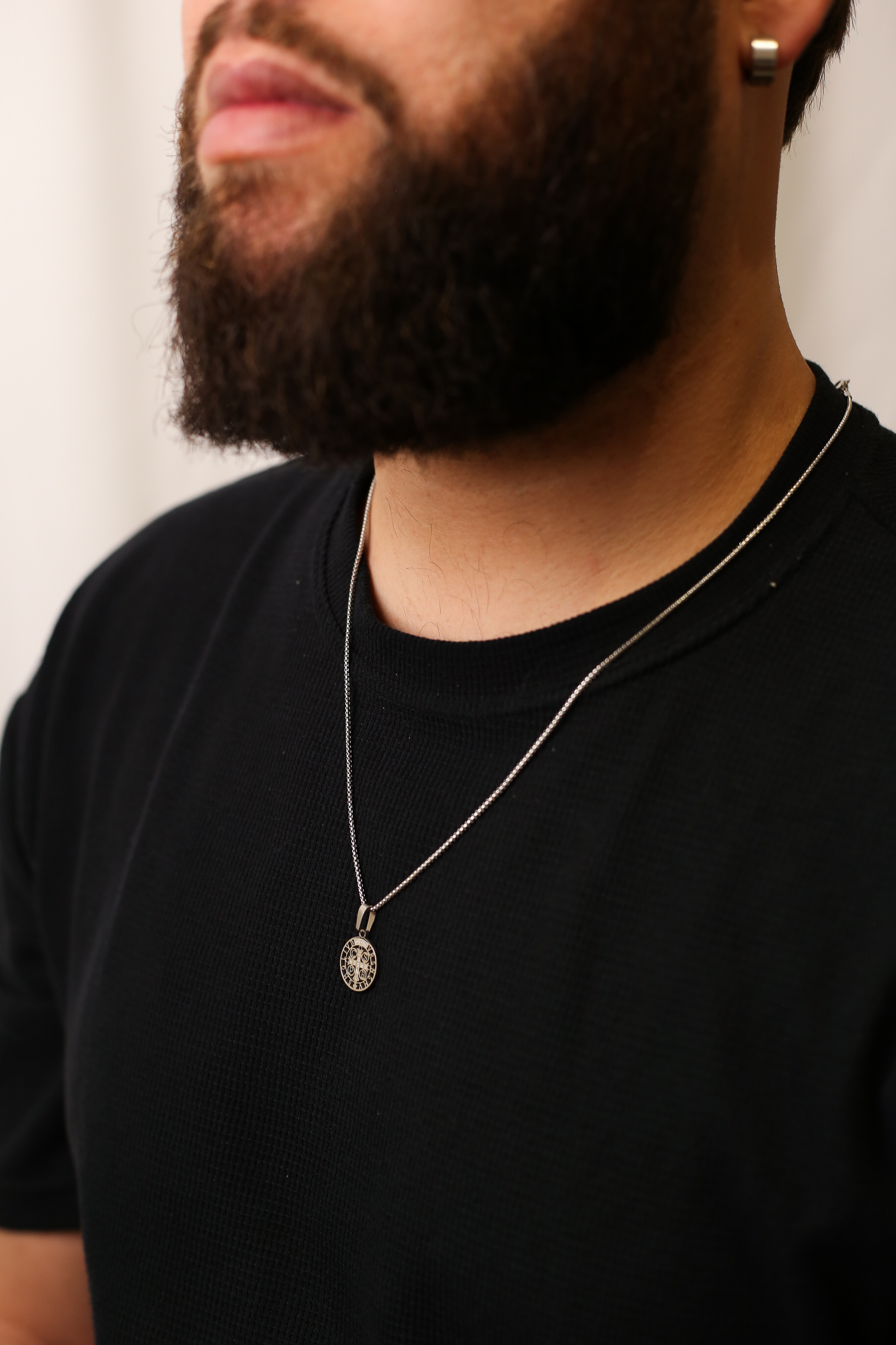 Pingente São Bento Vazado Masculino Aço
