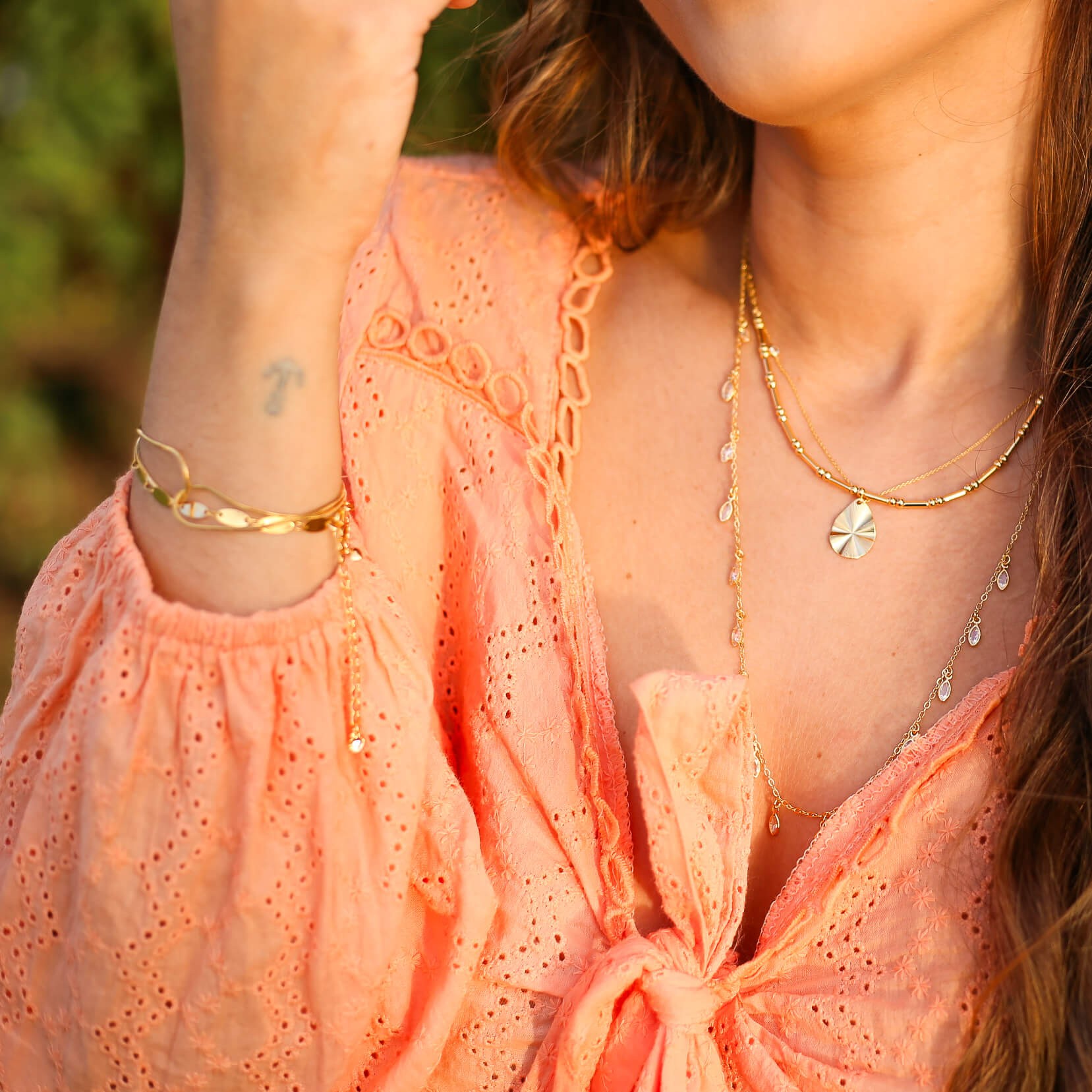 Pulseira Medalha Oval Lisa Ouro