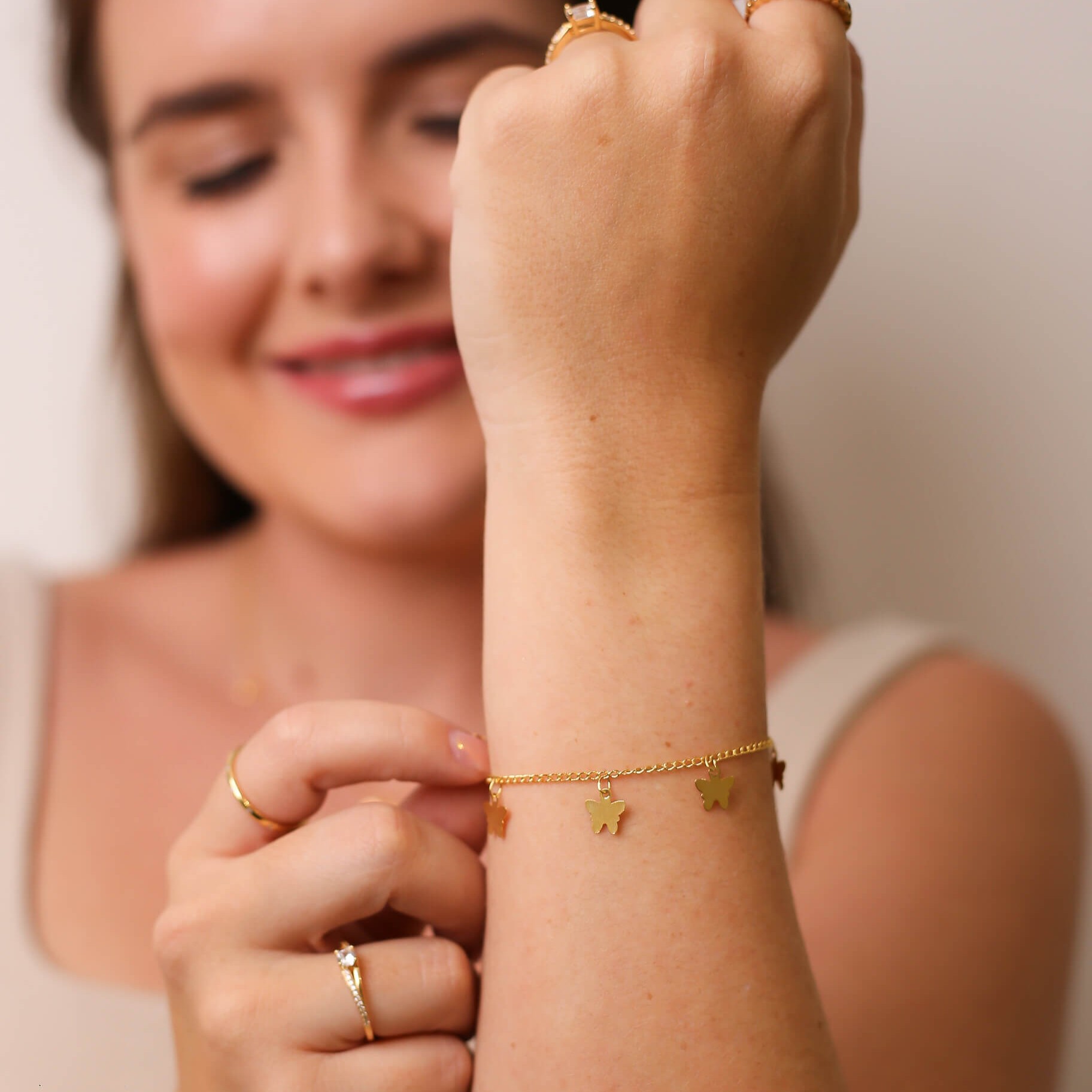 Pulseira Mini Borboletas Ouro