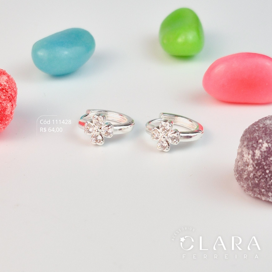 BRINCO INFANTIL ARGOLINHA CLICK LISA C/ PINGENTE FLOR 6MM PETALAS MICROZIRCÔNIAS FIXA - CLARINHA KIDS - 12X2MM - Banho de Prata