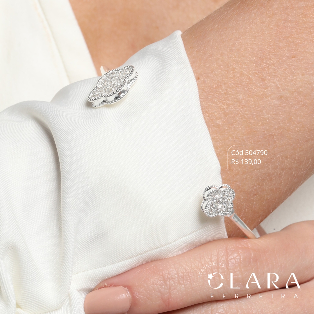 PULSEIRA BRACELETE FIO RÍGIDO ABERTO C/ 2 TREVOS VAN CLEEF ALHAMBRA ZIRCÔNIAS NAS PONTAS - PEÇA EXCLUSIVA - 11 E 16MM - Banho de Prata