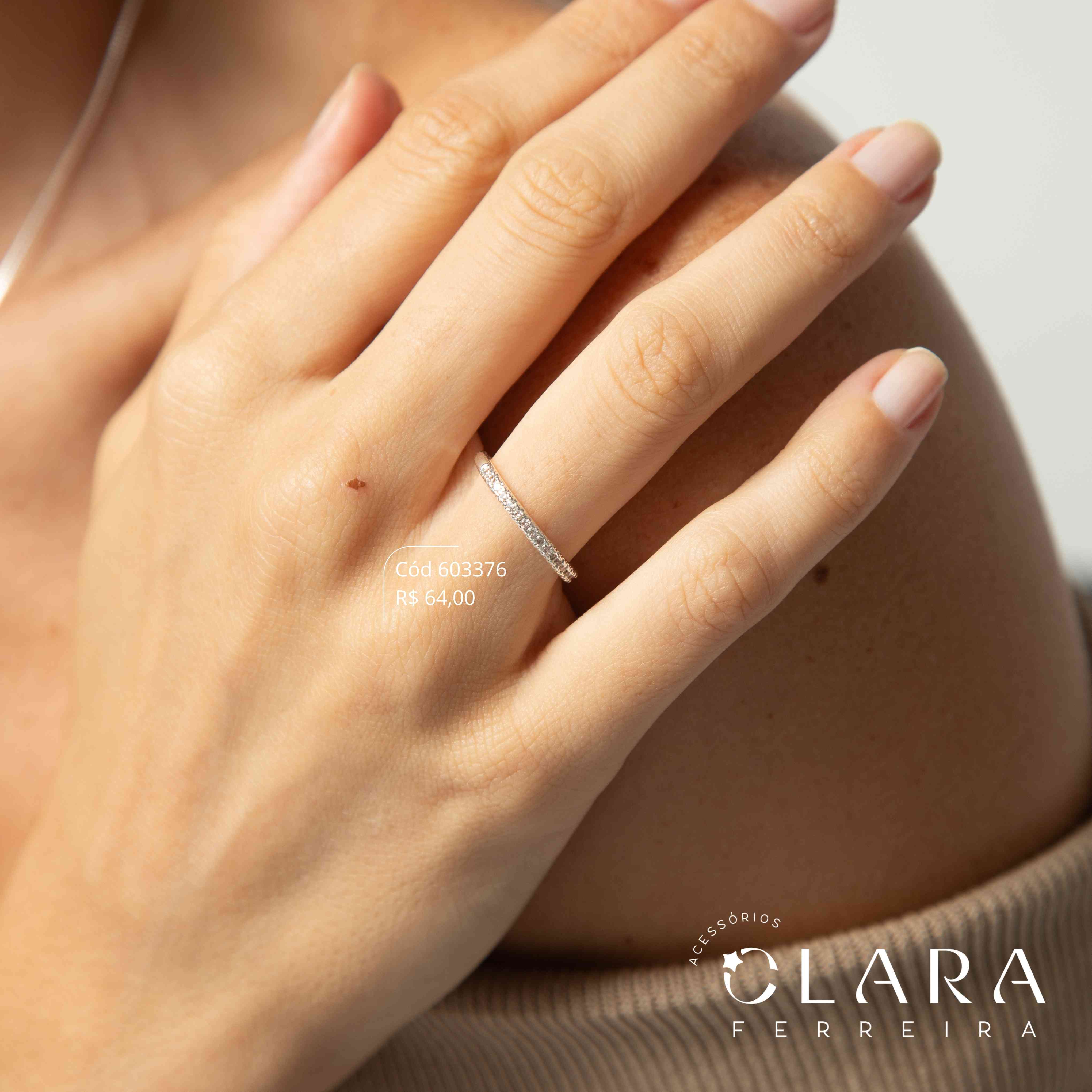 ANEL APARADOR MICROZIRCÔNIAS C/ BORDAS LISAS - 2MM - Ródio Branco