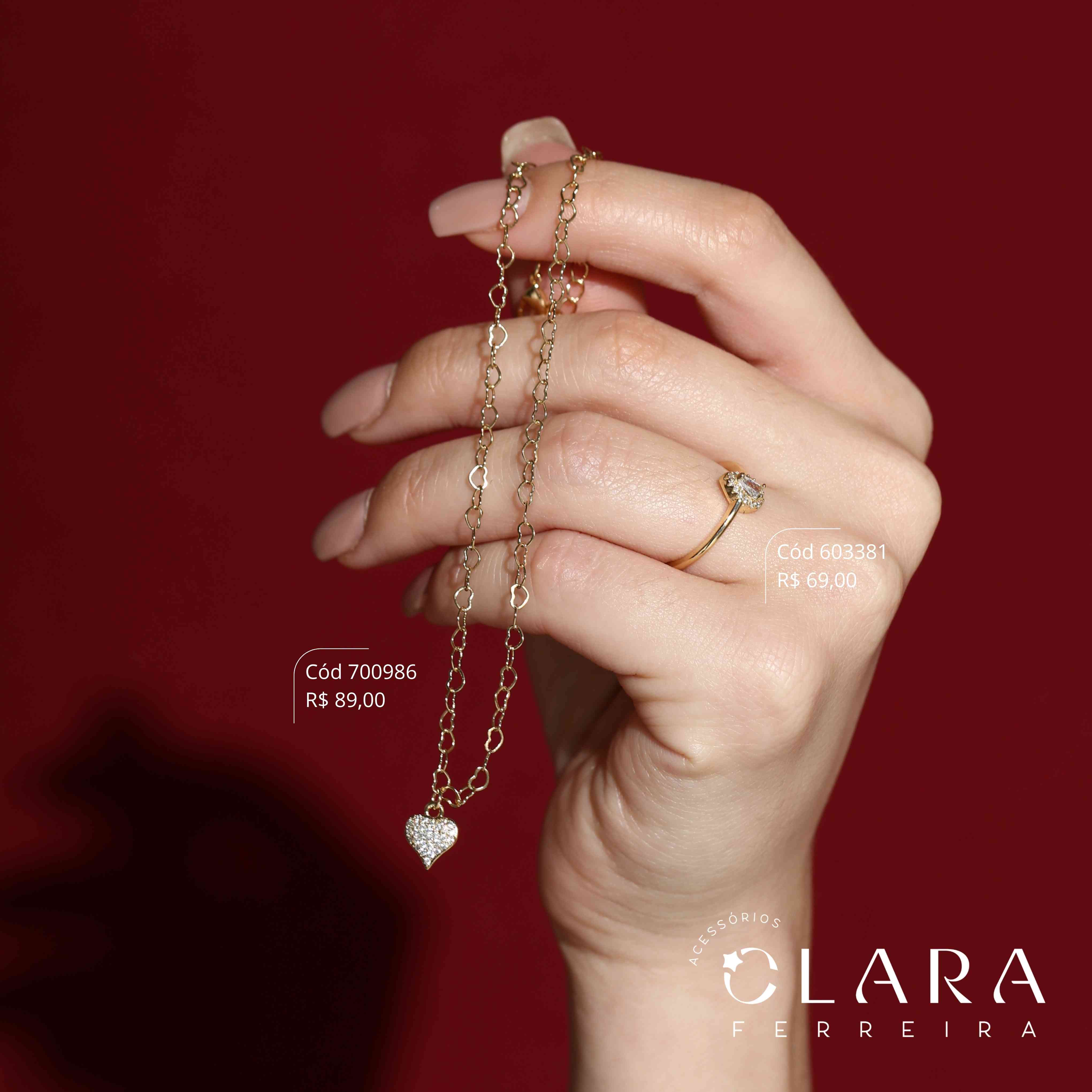 ANEL SOLITÁRIO ZIRCÔNIA REDONDA ADORNADA MICROZIRCÔNIAS E ARO LISO - 4MM - Dourado