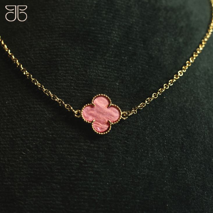CHOCKER 1 TREVO ROSA MARMORIZADO OURO