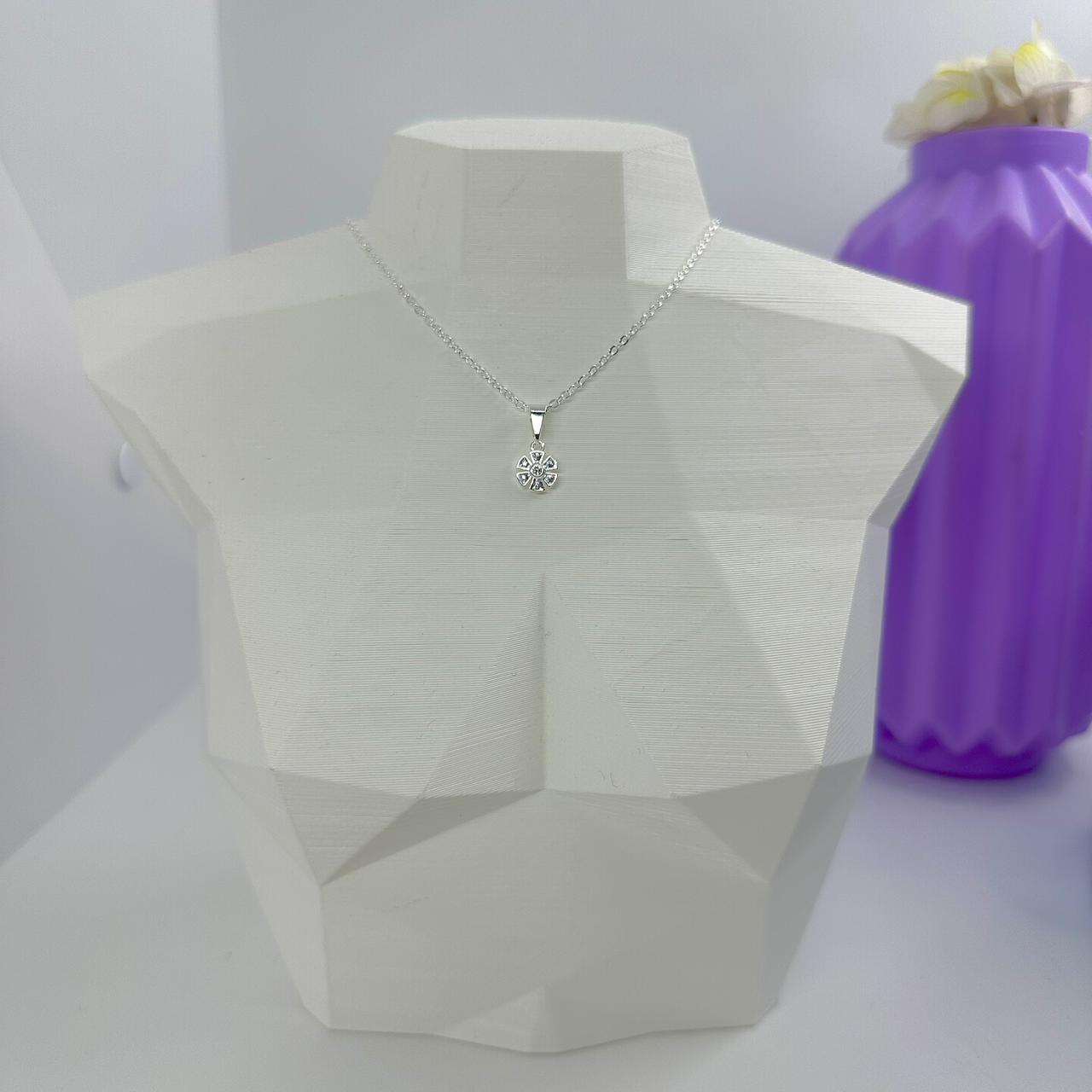 COLAR FLOR ORIGAMI CRAVEJADA CP2118
