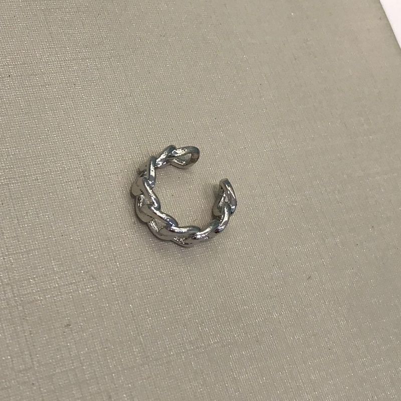 FAKE PIERCING CORRENTE BANHADO A RÓDIO