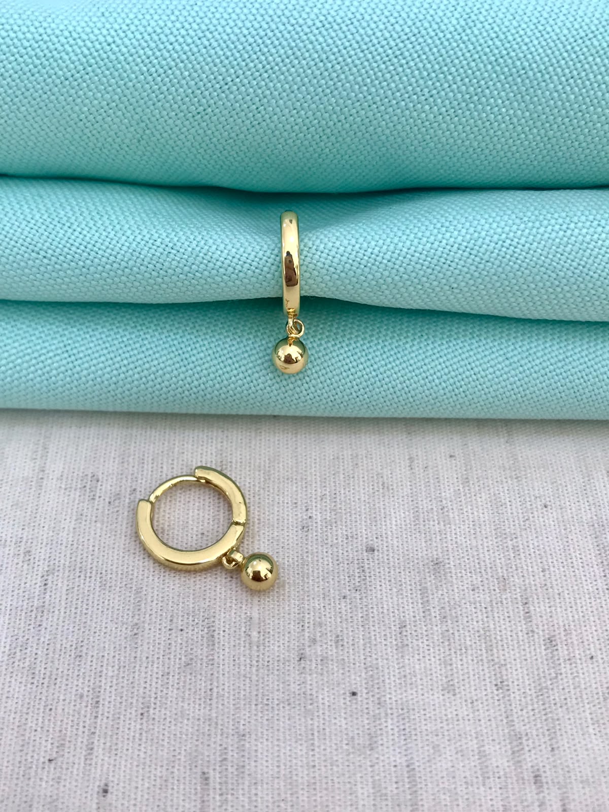 ARGOLA ESFERA P BANHADO A OURO
