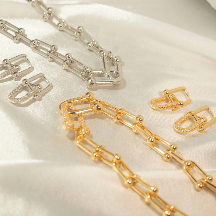 Conjunto Cartier elo cravejado