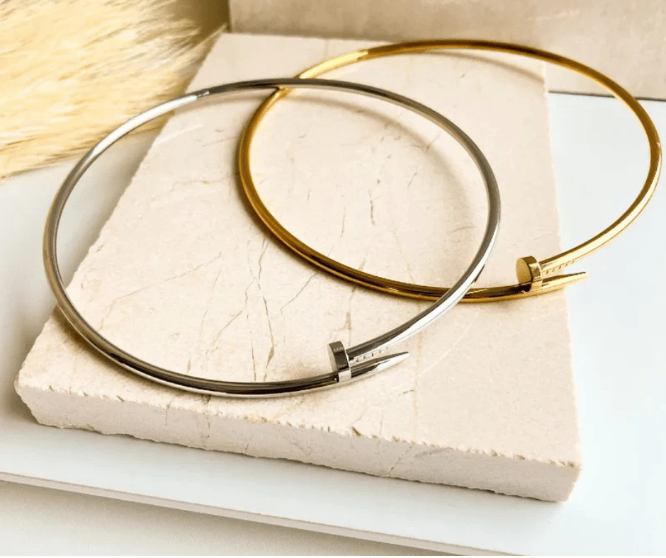 Choker Aro prego  inspiração - Aço com  banho de Ouro