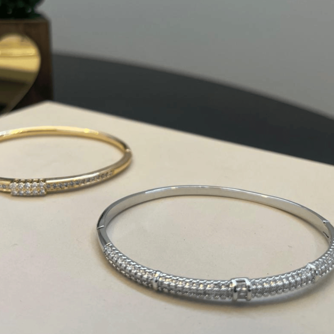 Bracelete Cravejado em Zirconias
