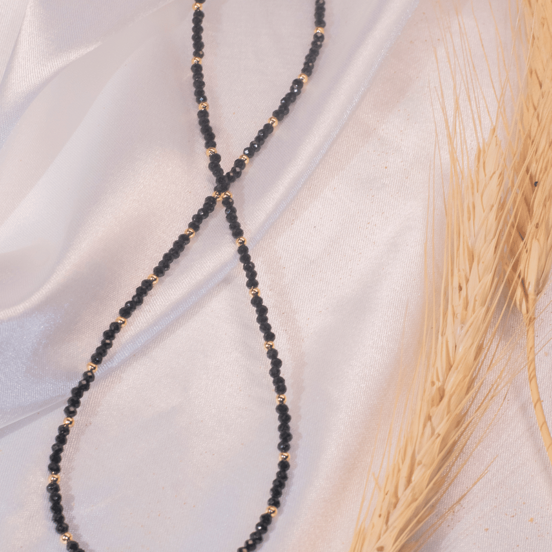Choker Cristais - Bege - Aço com Banho de Ouro