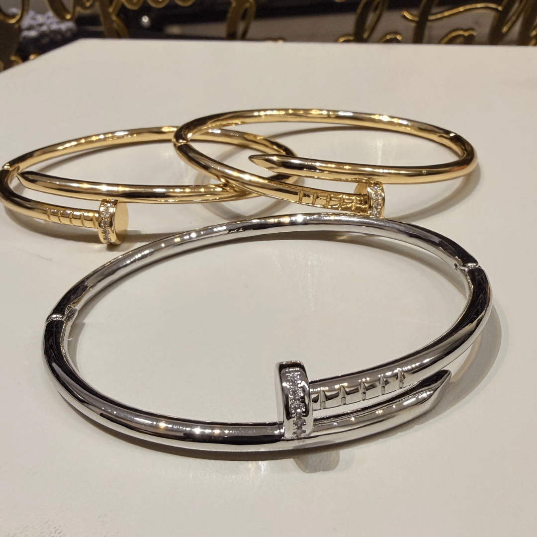 Bracelete de Prego Cravejado - Banhado Rodio