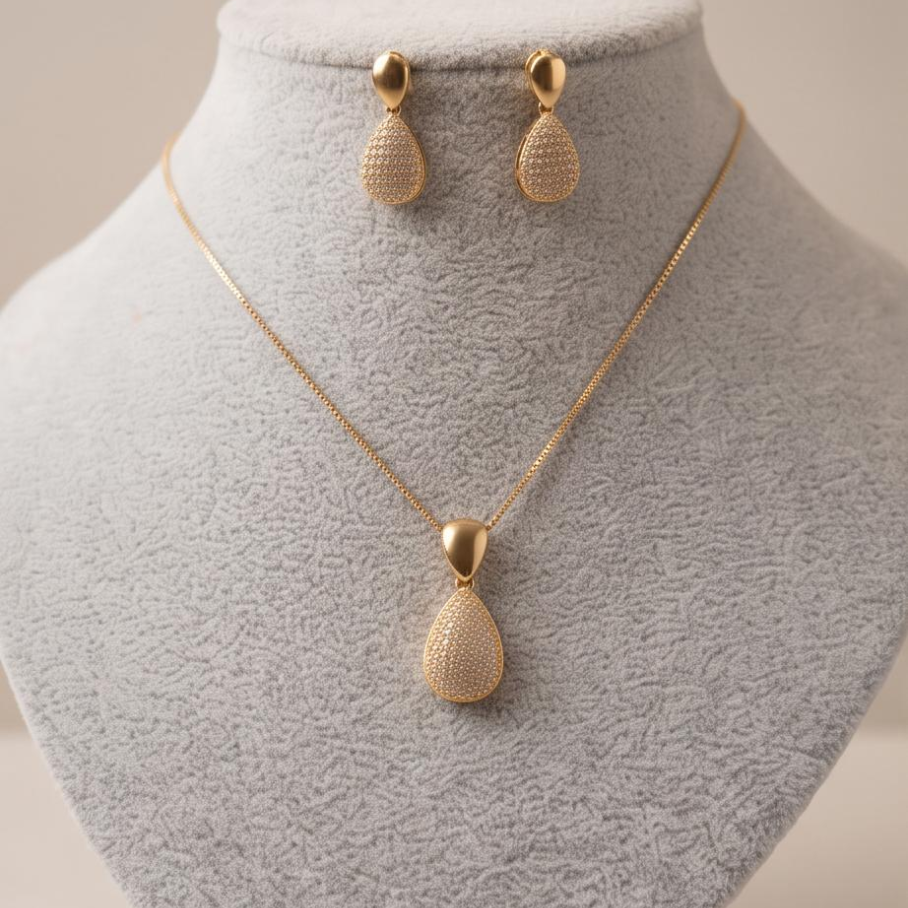 Conjunto de Gota Cravejada - Banho de Ouro