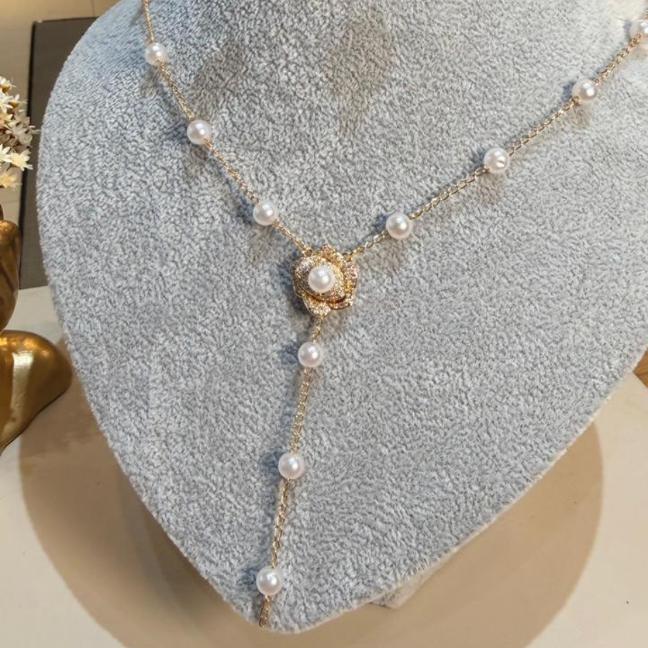 Conjunto Perolas com flor cravejada