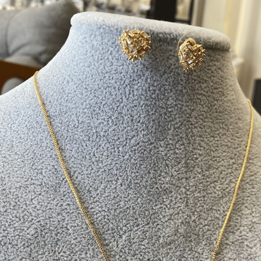 Conjunto de Coração Baguetes - Banho de ouro