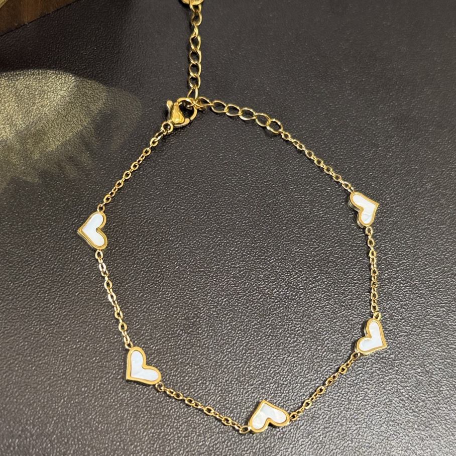 Pulseira de coração Pedra Resina - Aço Banho Madre Perola